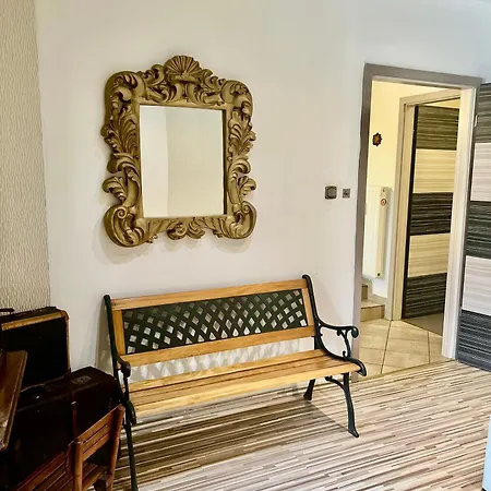 Apartament Mechwart Groves Speciality *